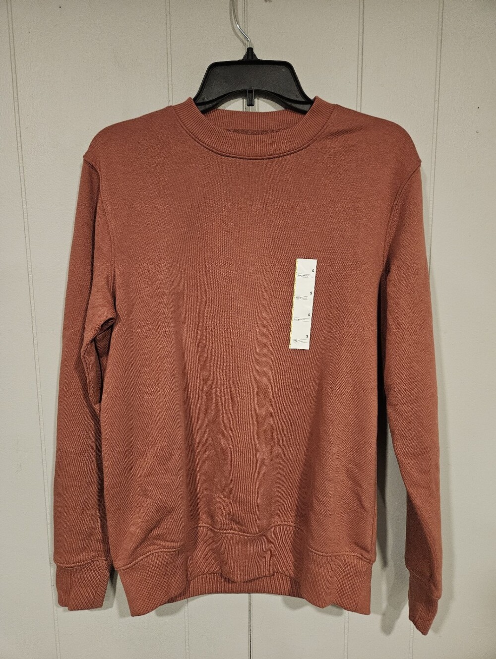 Goodfellow Crewneck Sweatshirt Mens Small Light Red NWOT Measures 19" Pit To Pit